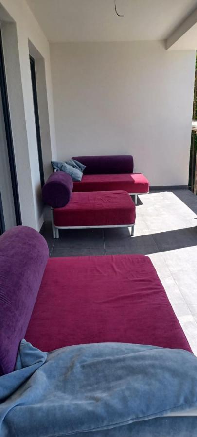Ferienwohnung Sunset House Piestany Cervena Veza Banka Exterior foto